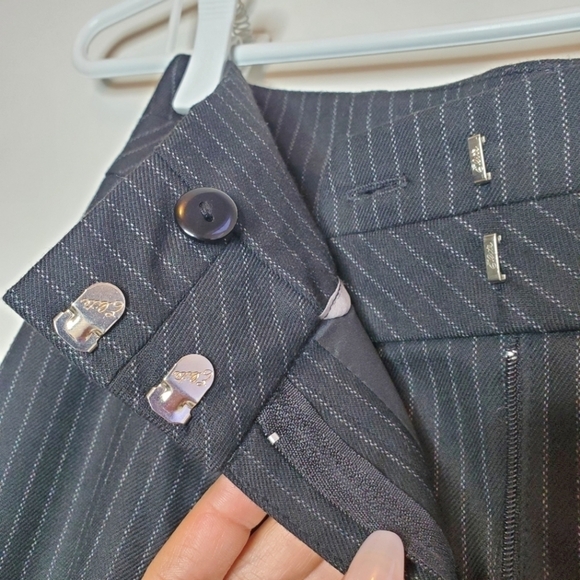 Le Chateau Women's Black Pinstripe Trouser, Wool Blend Pants, Size 0 - NWT - Picture 6 of 17